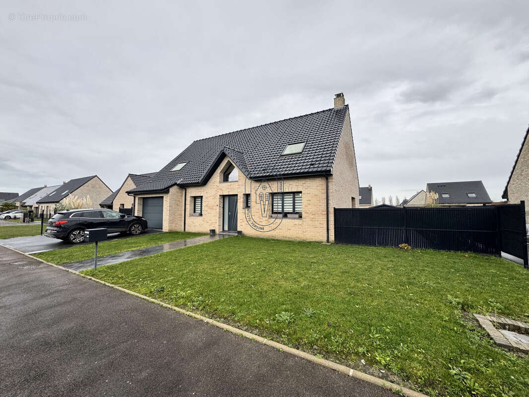 Maison à BROUCKERQUE