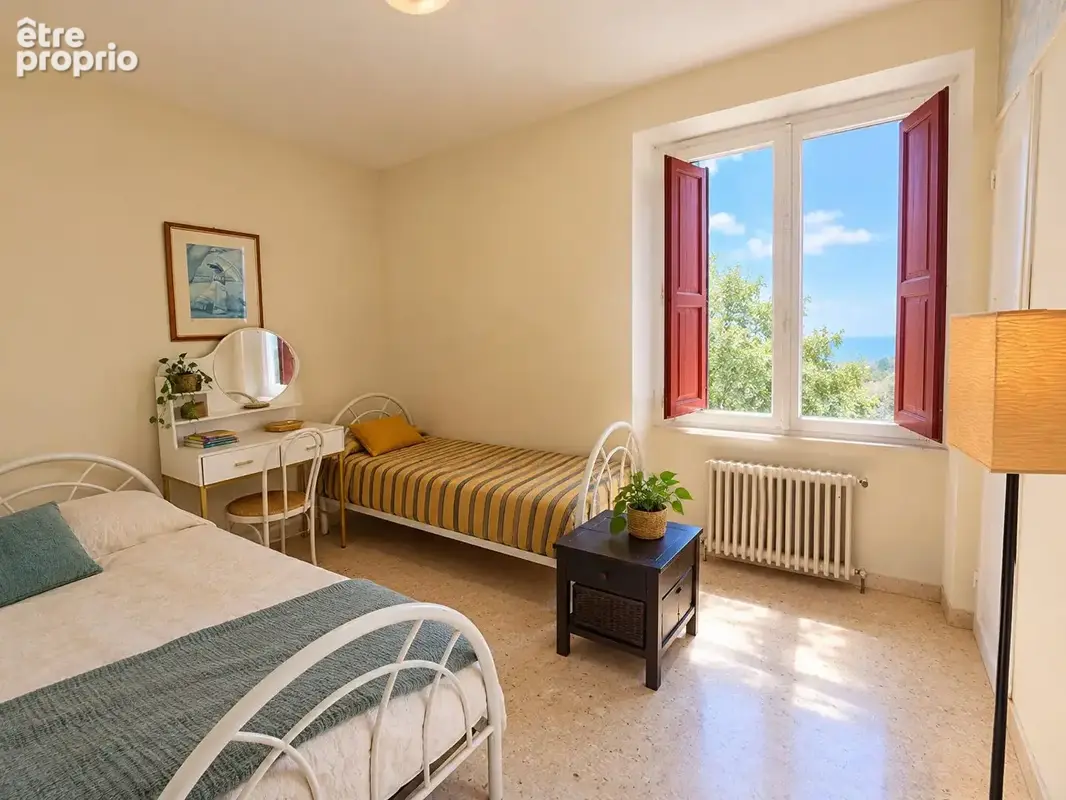 Ansac-sur-Vienne -Grande maison familiale de 4 à 5 chambres, dotée d'un jardin avec atelier (idéal pour une activité professionn - photo 11