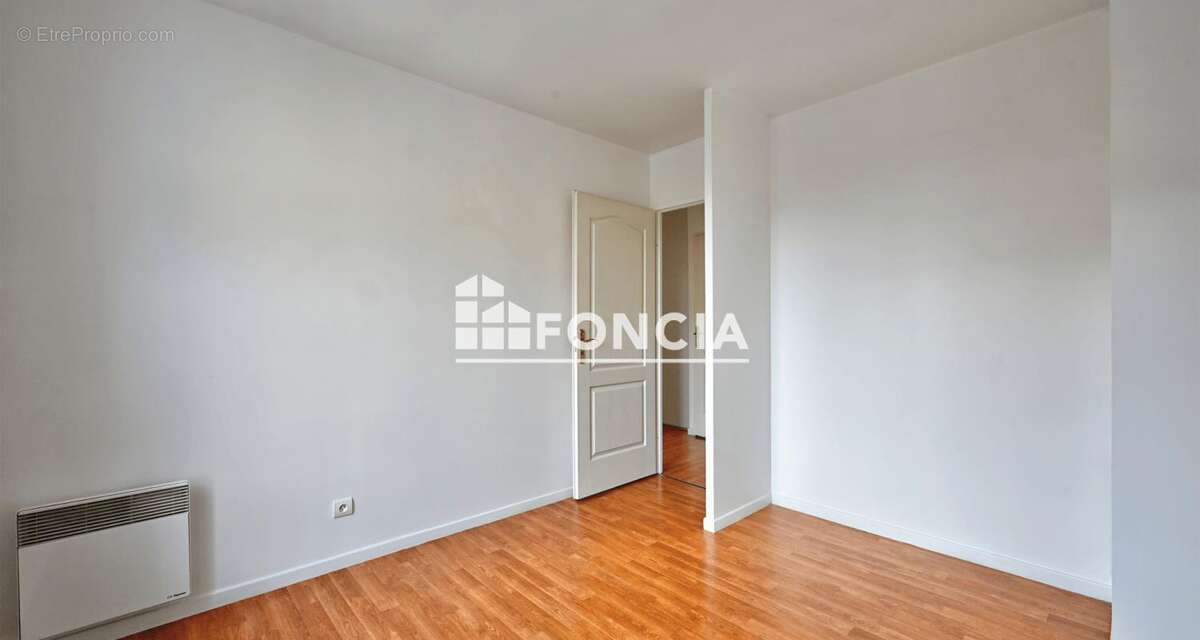 Appartement à VAUREAL