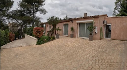 Maison à AUBAGNE