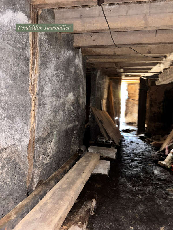 Maison à BOSMOREAU-LES-MINES