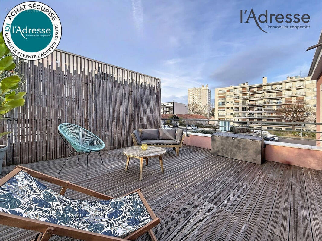 Maison à NANTERRE
