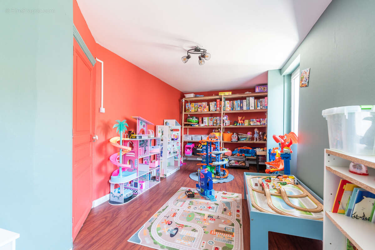 Maison à SAINTE-FLORINE