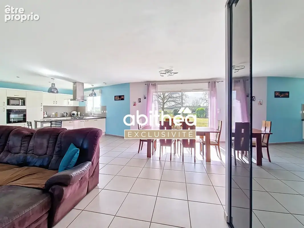 Exclusivite  maison contemporaine de plain-pied  116m2  5 pieces  3 chambres  garage  plassac  2100m2 - photo 3