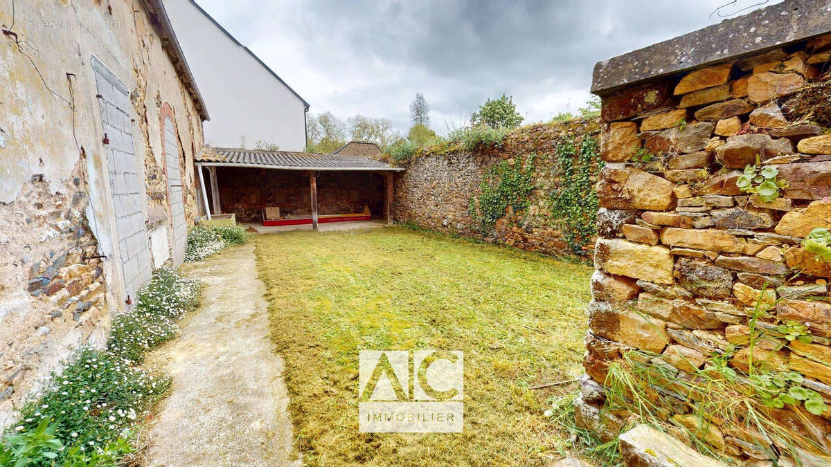 Appartement à LANVOLLON