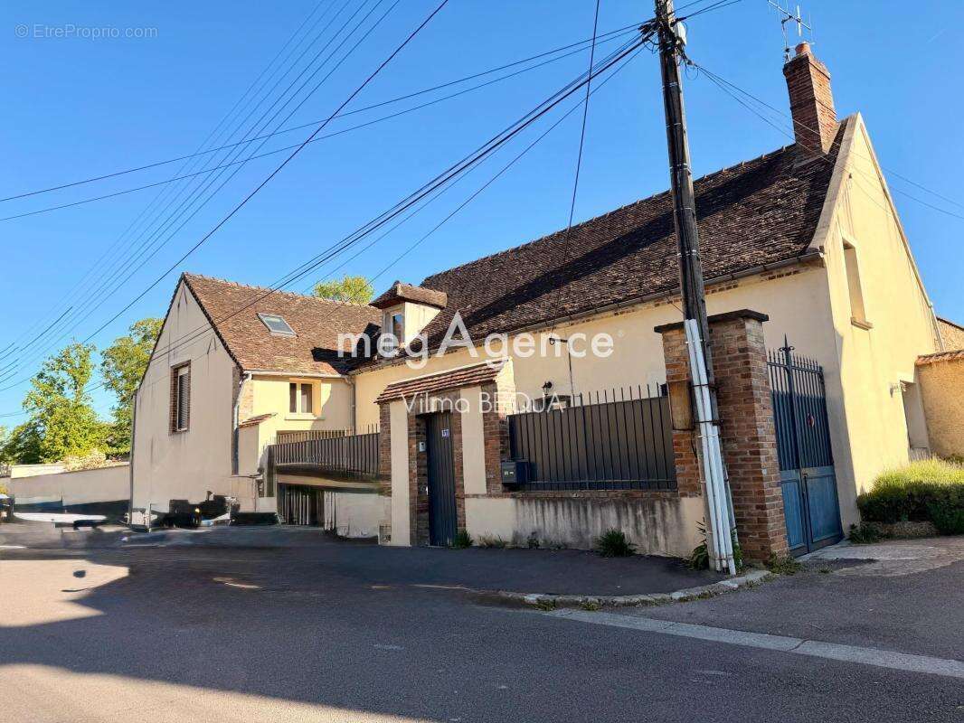 Maison à SENS
