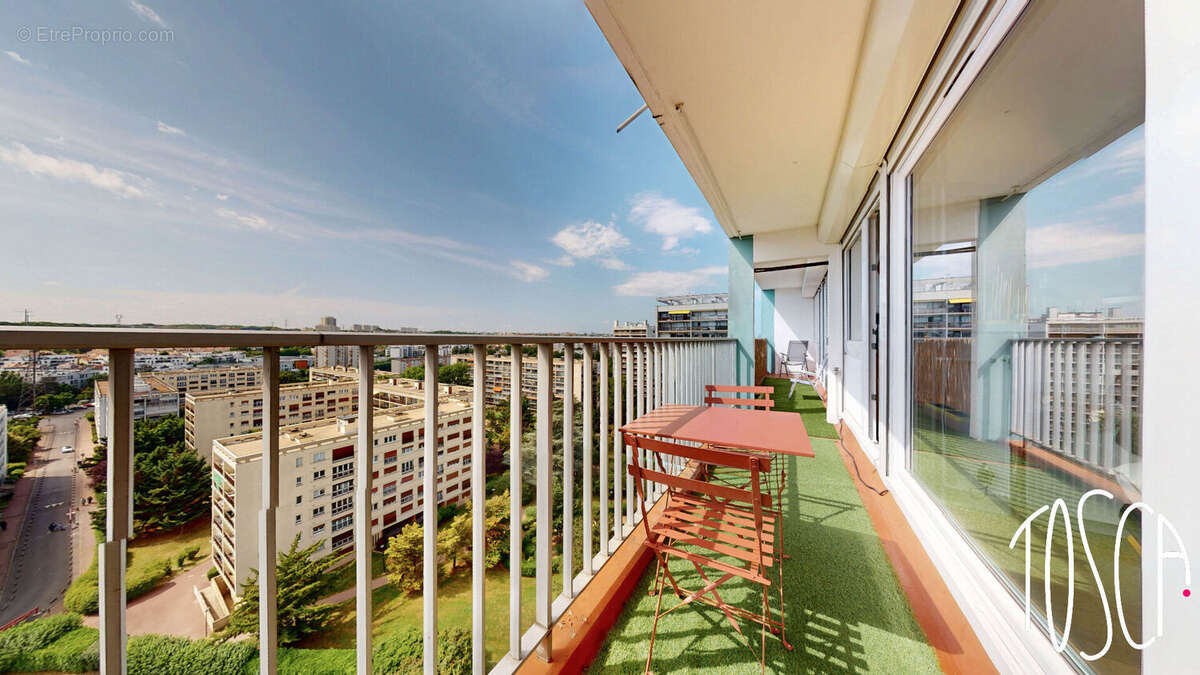 Appartement à THIAIS