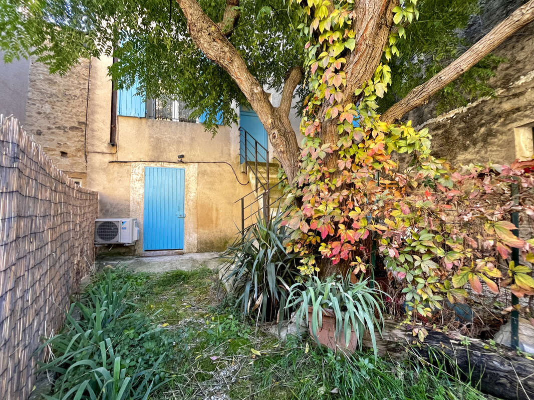 Maison à CADENET