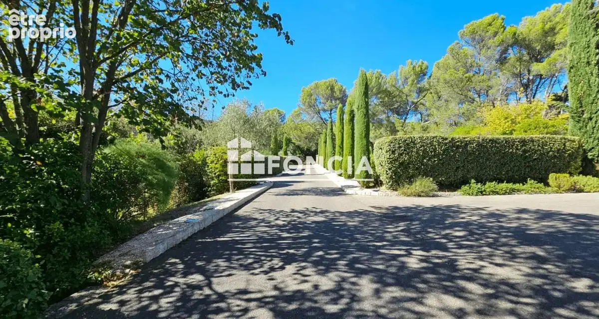 Photo Appartement à Aix-En-Provence au prix de 346 000€