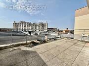 Appartement à LES PAVILLONS-SOUS-BOIS