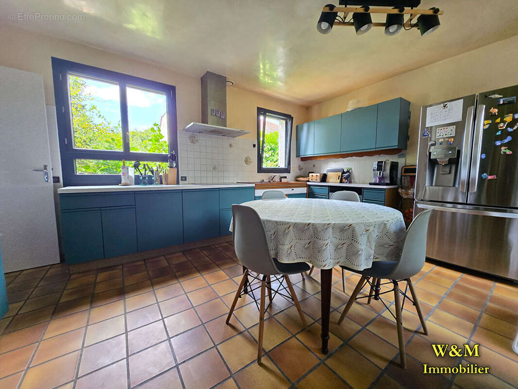 Maison à RIS-ORANGIS