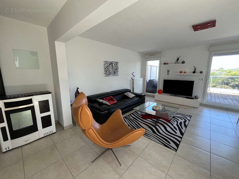 Appartement à DOUVAINE