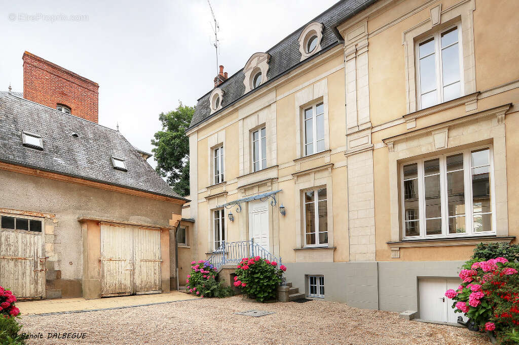 Hôtel particulier Type 9 - Bd Sévigné - photo 6