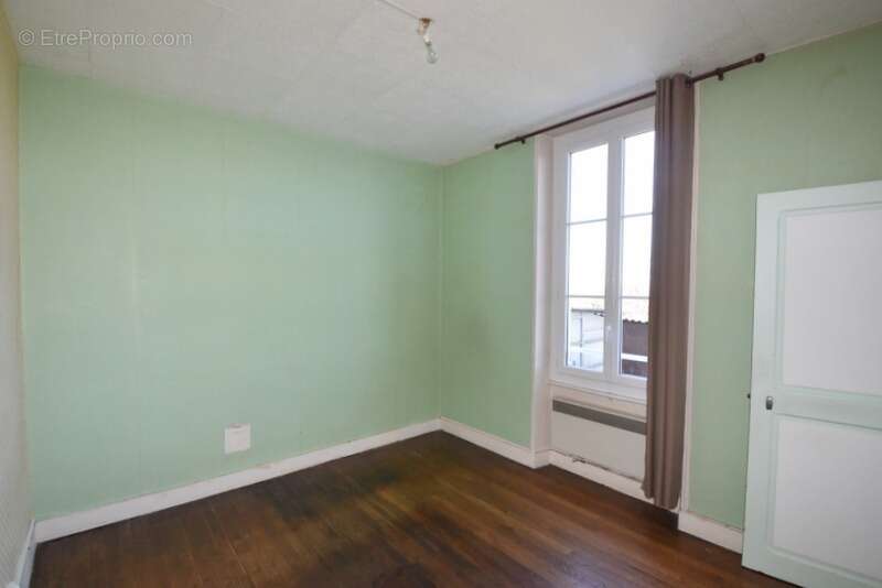 Appartement à CERCY-LA-TOUR