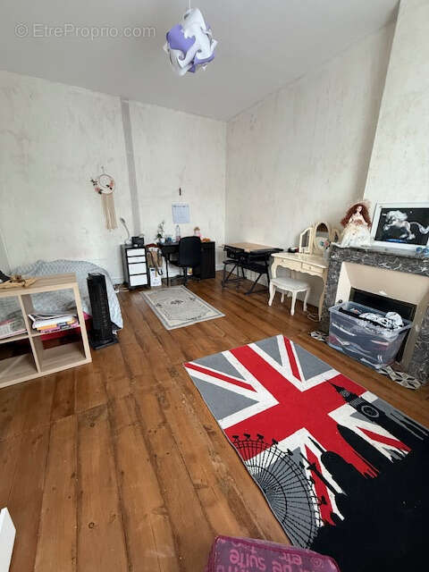 Maison à SAINT-AIGULIN