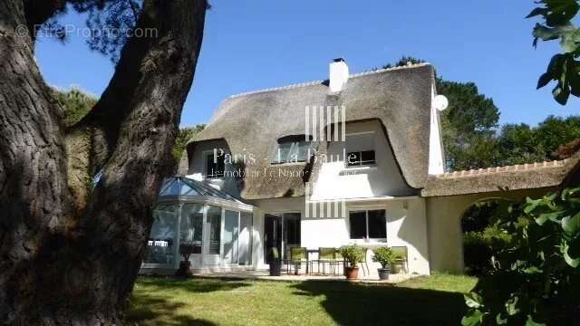 Dans Domaine privé Propriété 2 maisons - photo 4