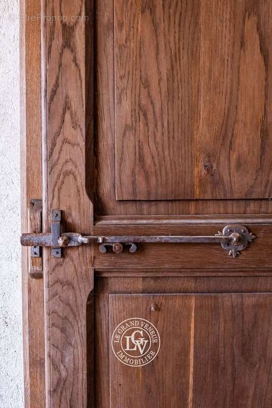Maison à DORMELLES