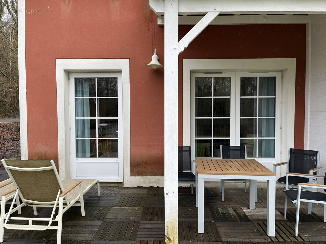 Maison à CHAMOUILLE