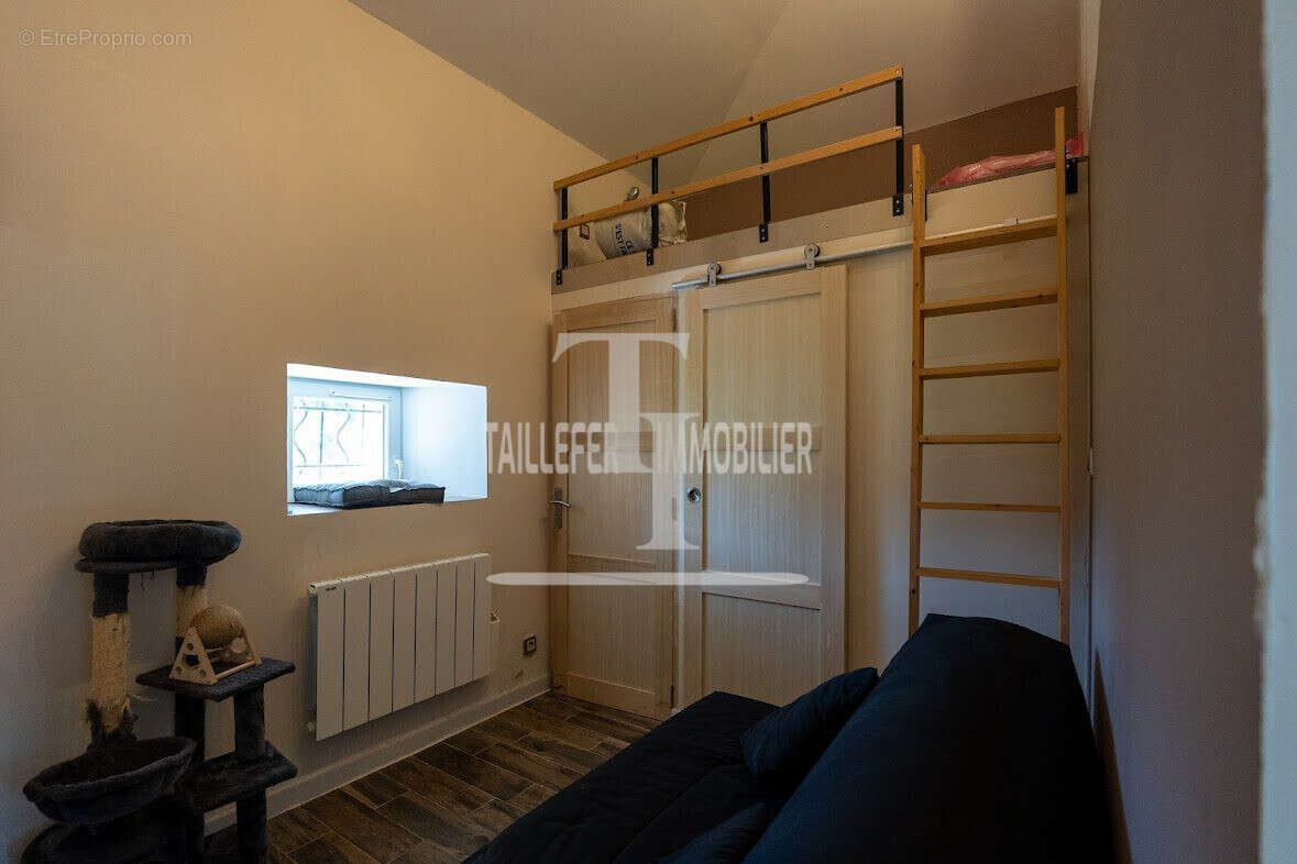 Maison à COULOUNIEIX-CHAMIERS