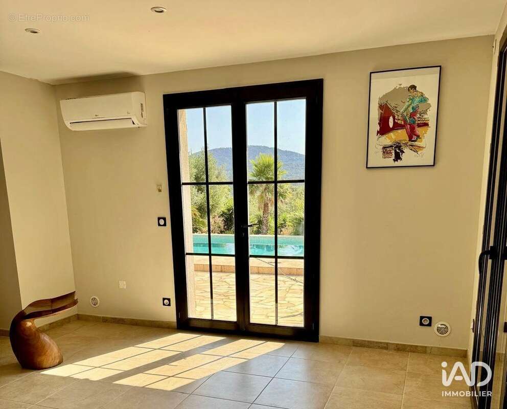 Photo 7 - Maison à PLAN-DE-LA-TOUR