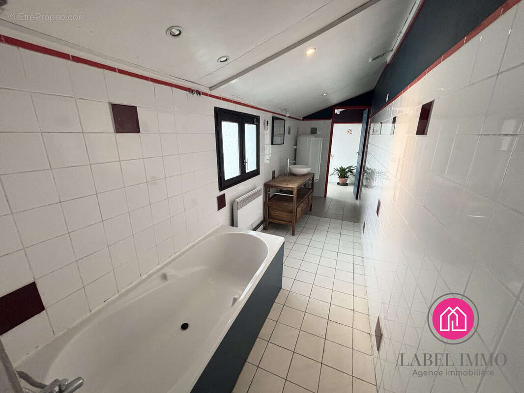 Maison 90 m² à Preseau  - photo 6