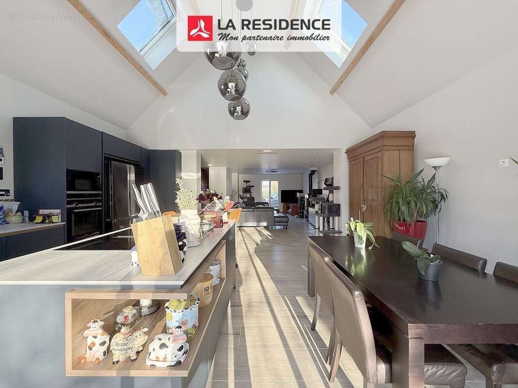 Maison à BONNIERES-SUR-SEINE