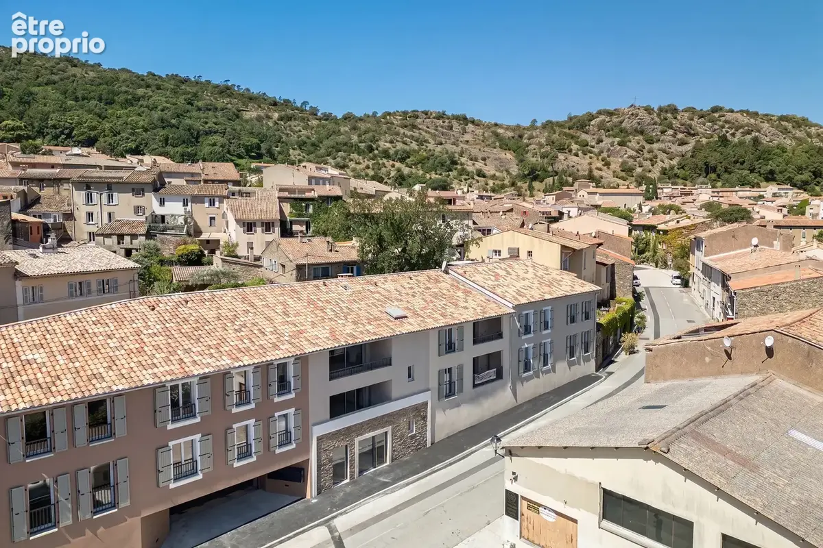 Appartement à LA GARDE-FREINET