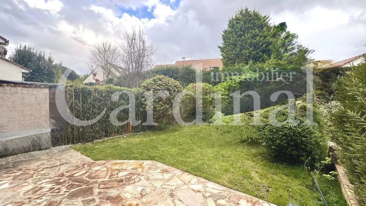 Maison à NOISY-LE-ROI