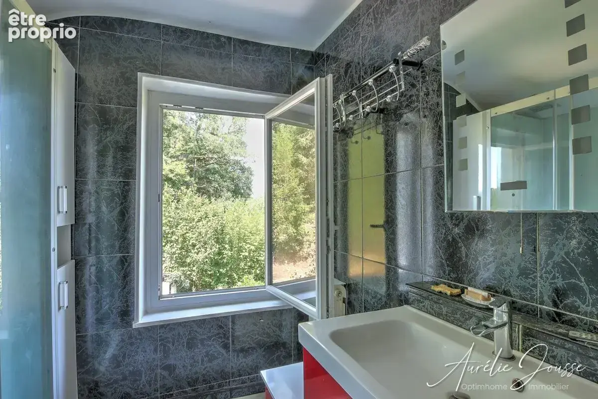  Maison en pierre à vendre à Saint-Priest-Taurion - photo 9