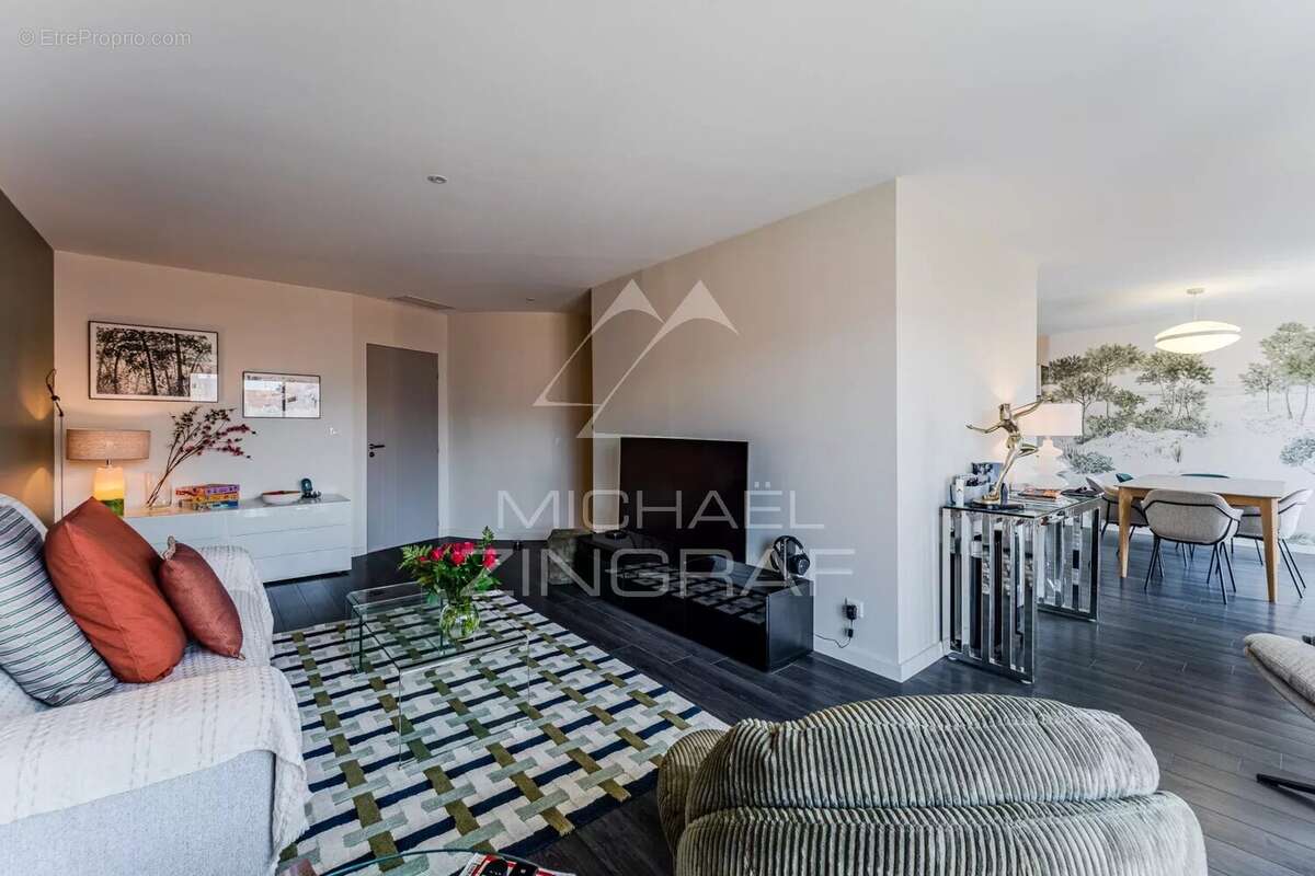 Arcachon centre, appartement aperçus bassin, garage et ascenseur privatif - photo 5