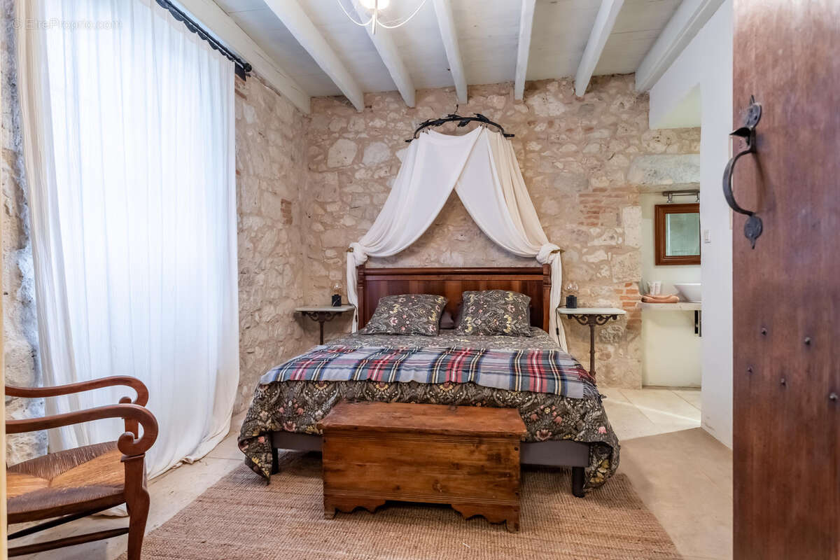 Maison à BEAUMONT-DE-LOMAGNE