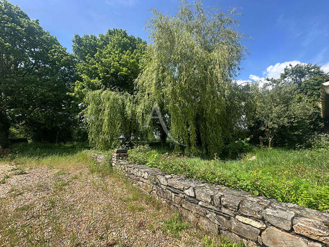 Maison à DERVAL