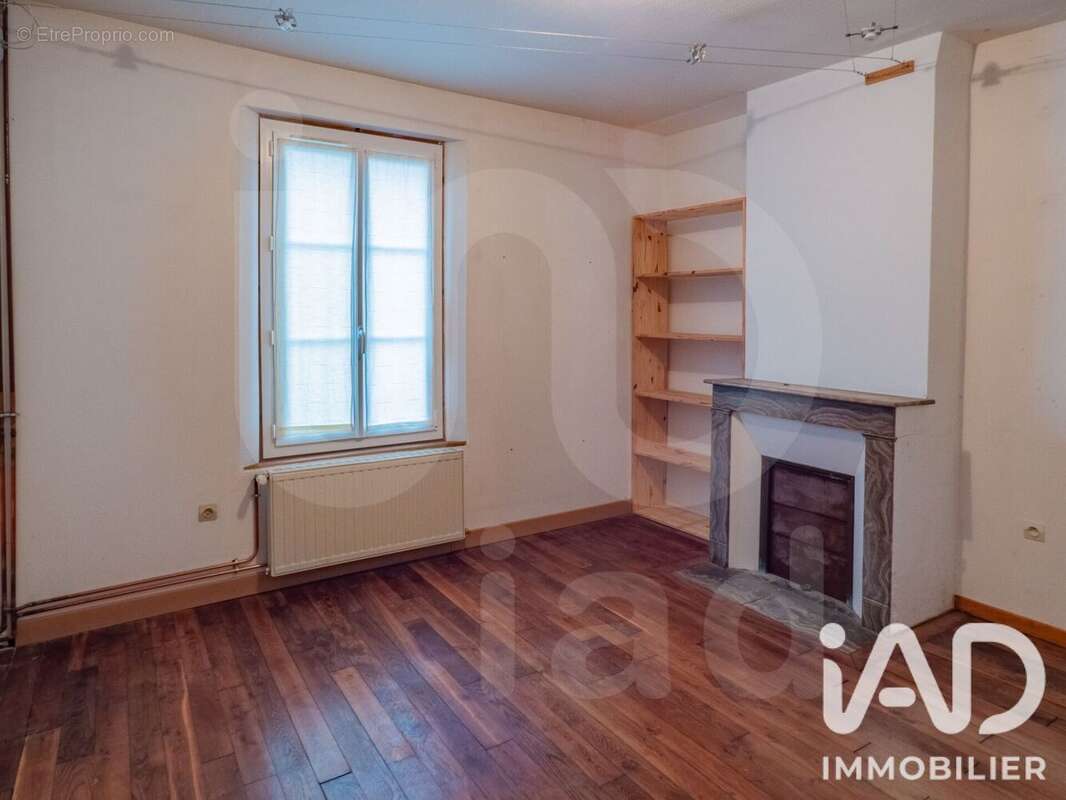 Maison 173 m² à Tracy-Le-Mont  - photo 8