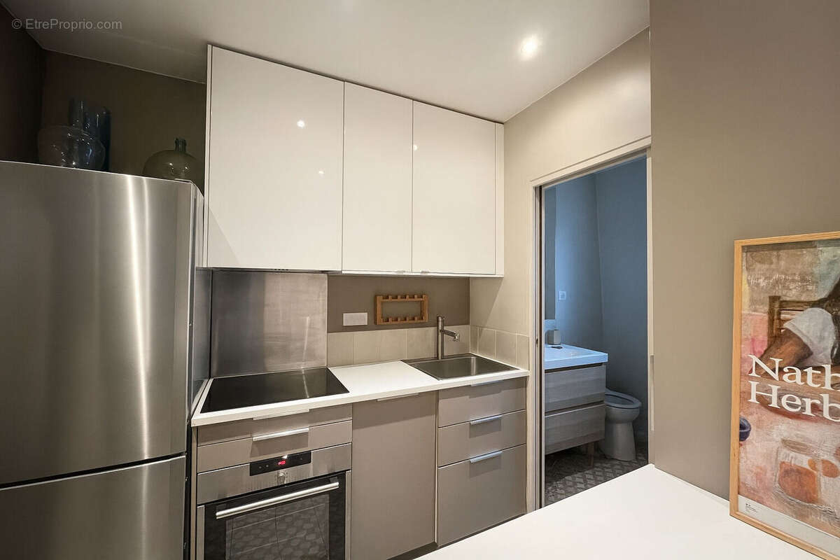 Appartement à PARIS-11E