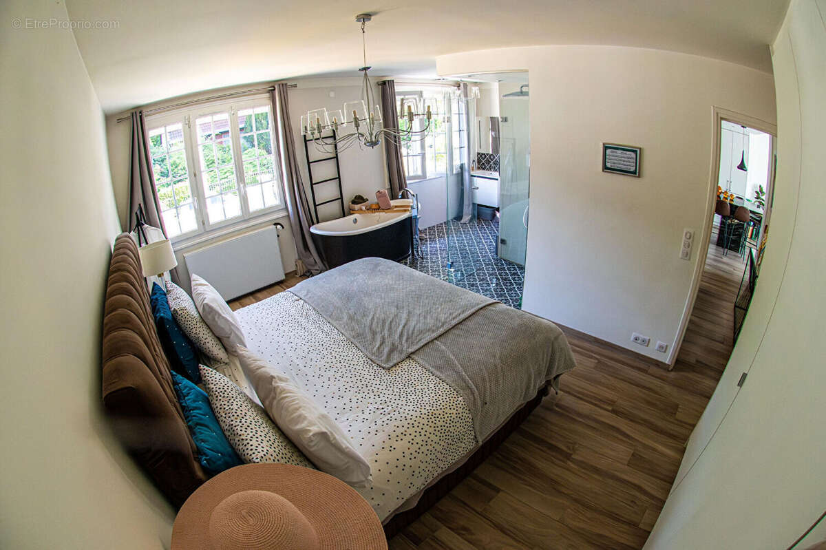 Maison à SAINT-MICHEL-SUR-ORGE