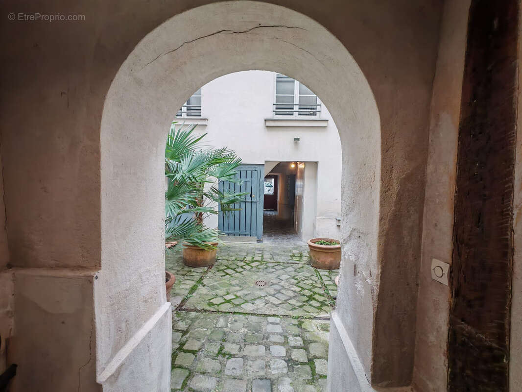 Appartement à VERSAILLES