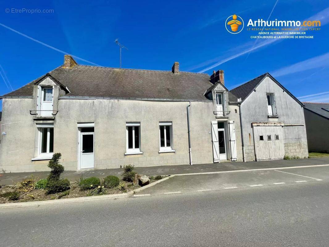 Maison à RENAZE