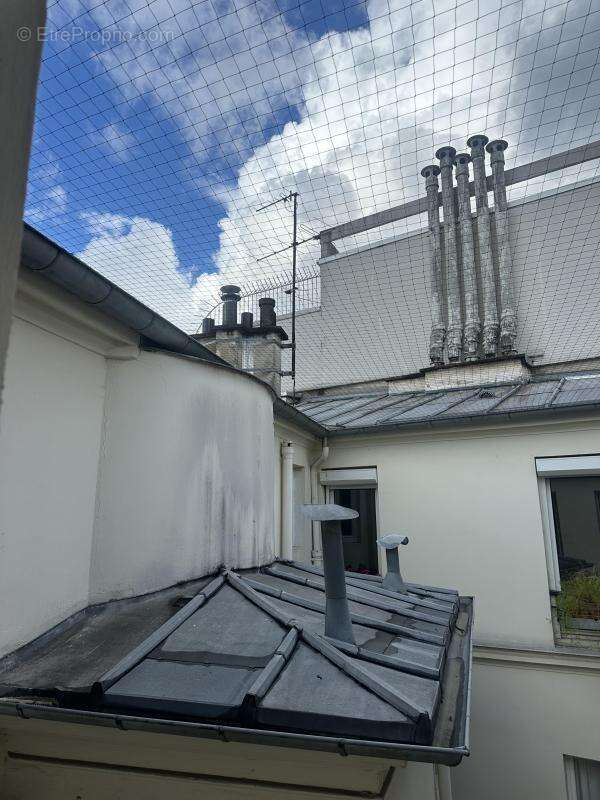 Appartement à PARIS-11E