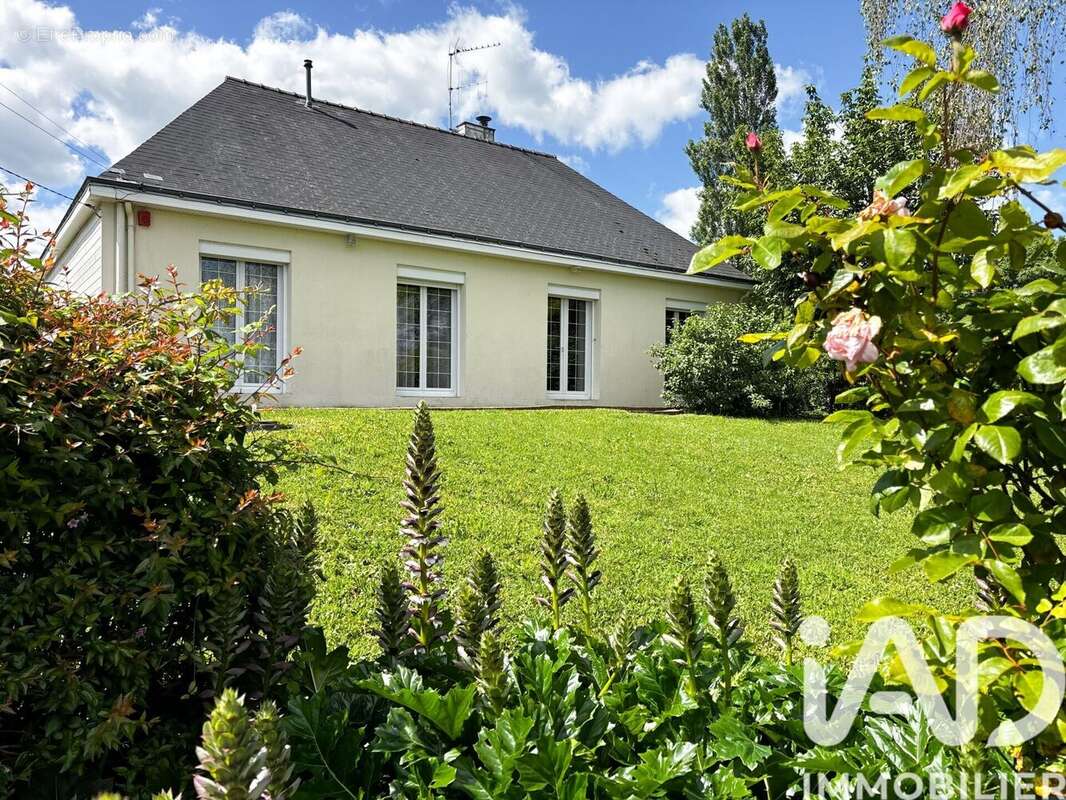 Photo 3 - Maison à SOULAIRE-ET-BOURG