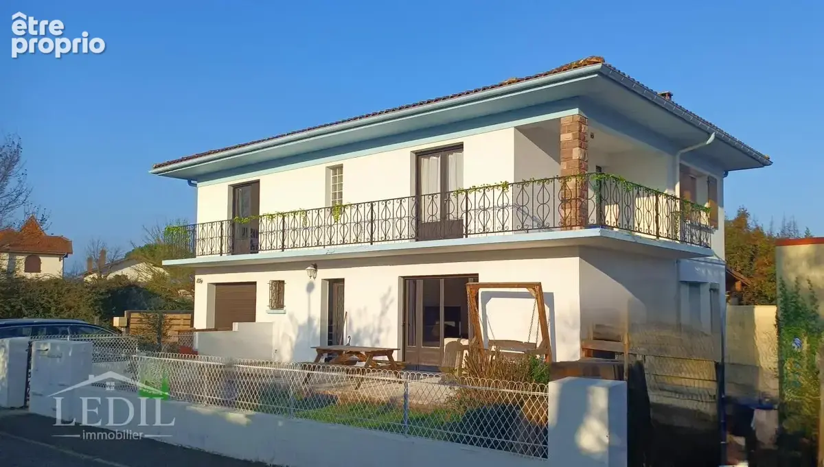 Photo Maison à Mimizan au prix de 318 000€