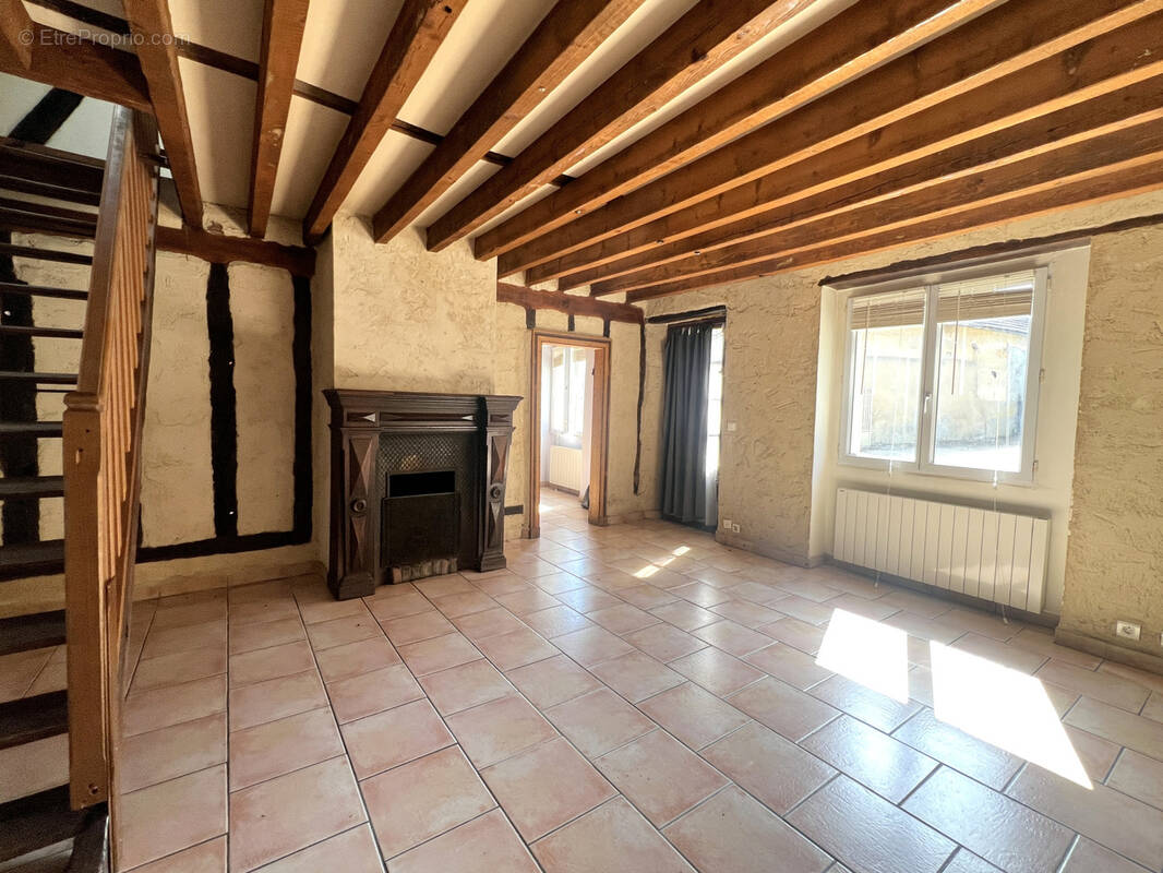 Maison à BROUE
