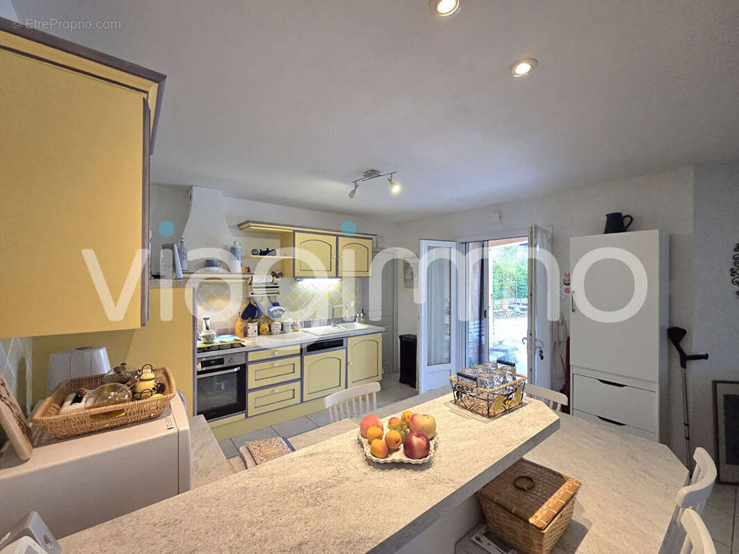 Maison à PUY-SAINT-MARTIN