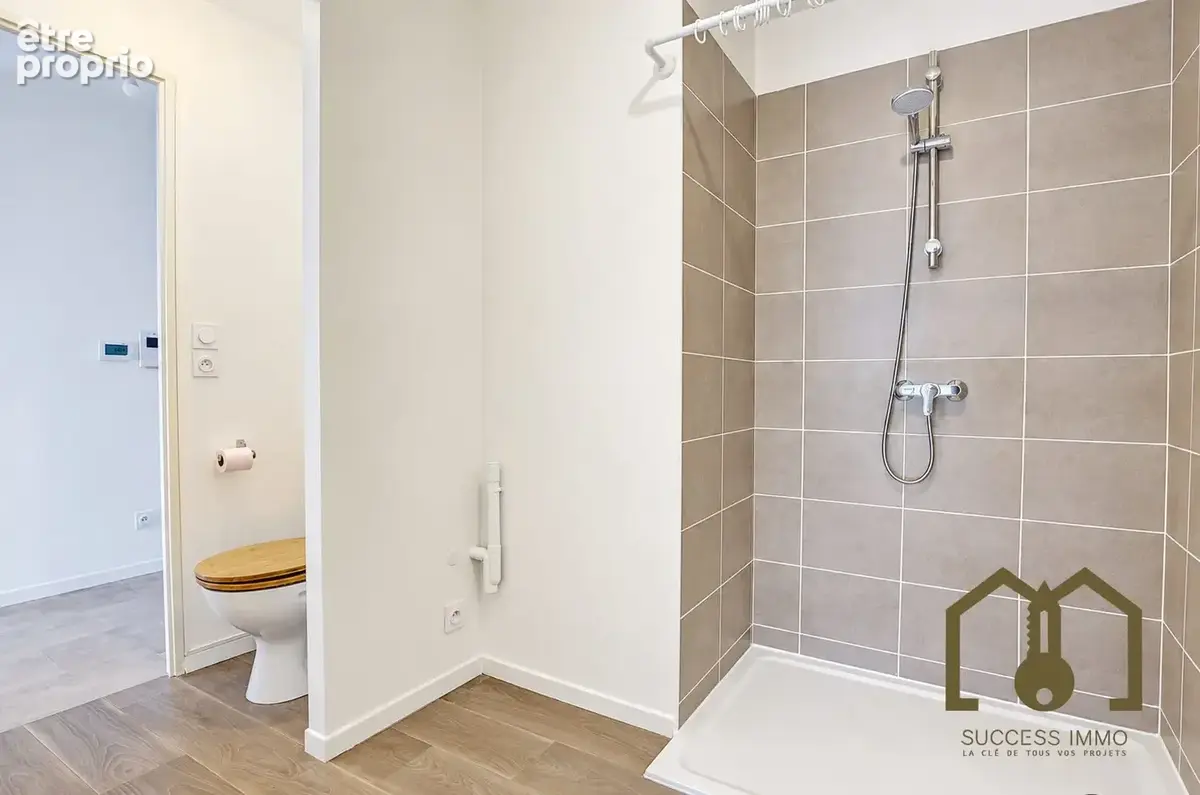 Appartement 2 pièces 41 m² à vendre à Vaulx-En-Velin (69120) - photo 6