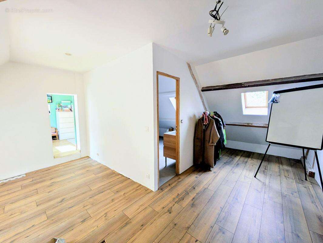 Maison à BRUEIL-EN-VEXIN