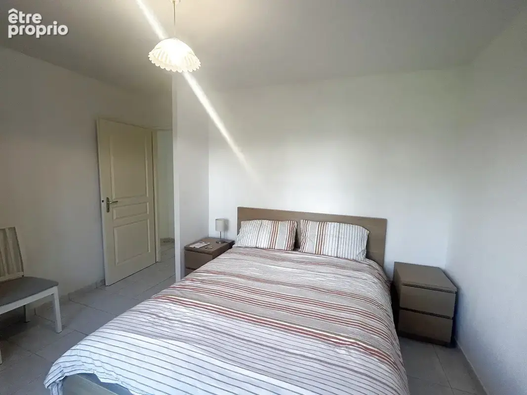 Maison de village avec 4 chambres et piscine au calme - photo 11