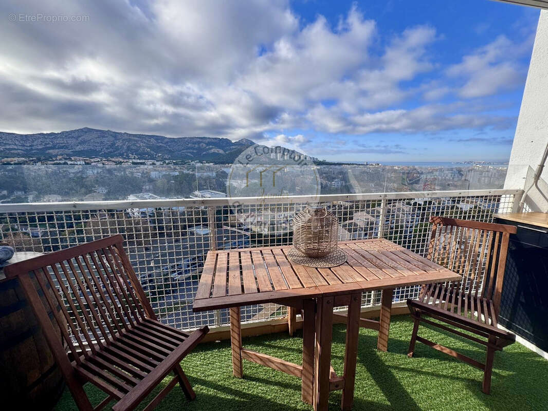 Appartement à MARSEILLE-9E