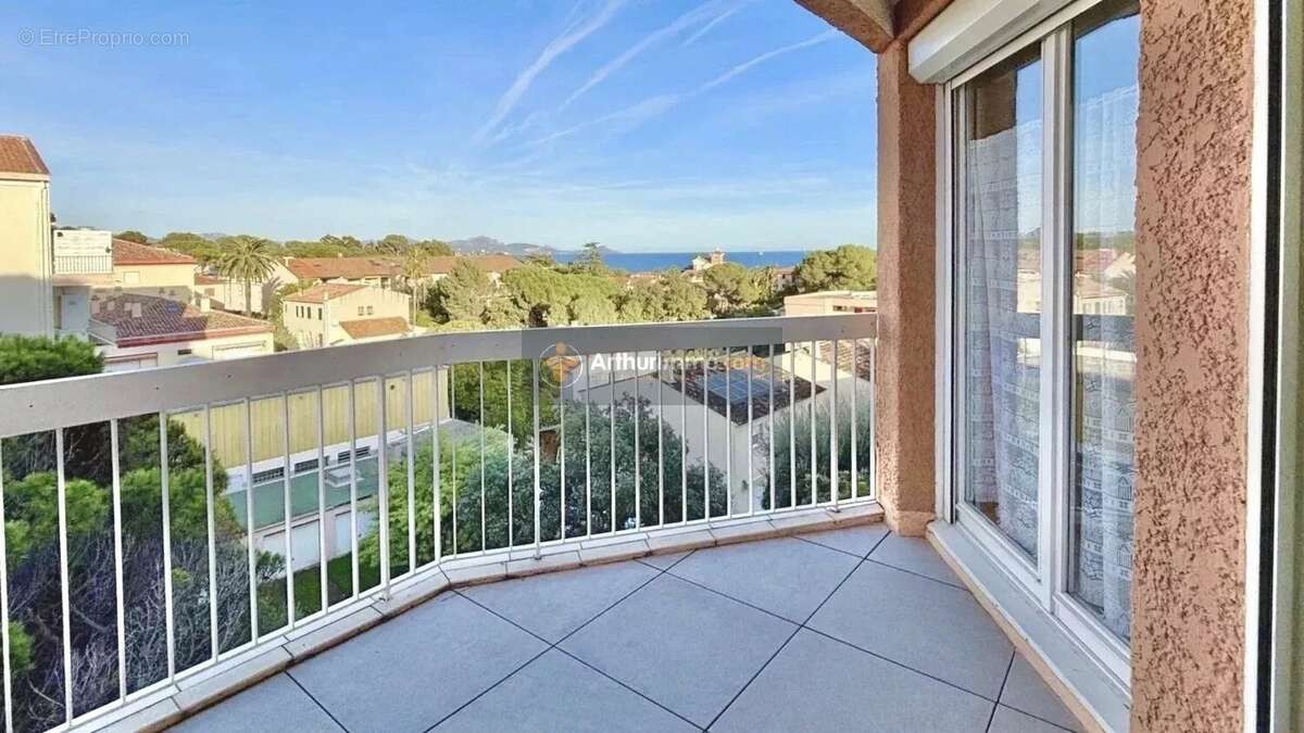 Appartement à FREJUS