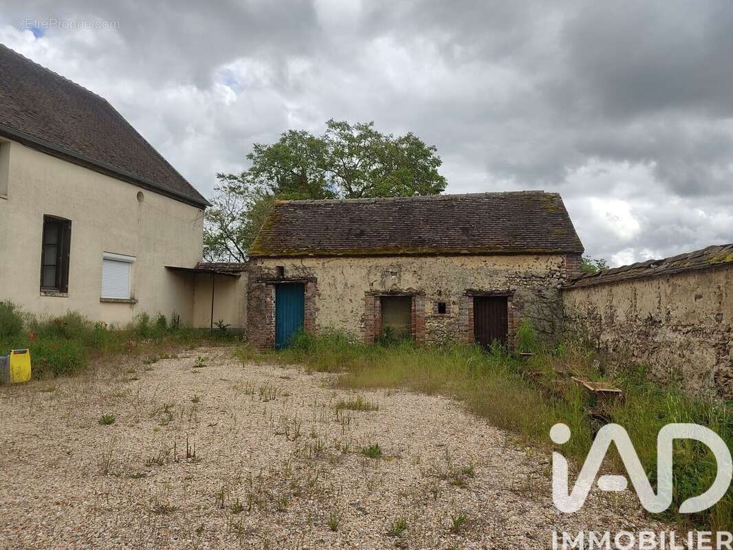 Photo 5 - Maison à VOISINES