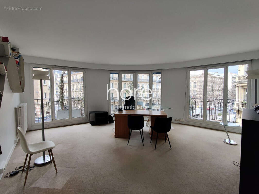 Appartement à PARIS-6E