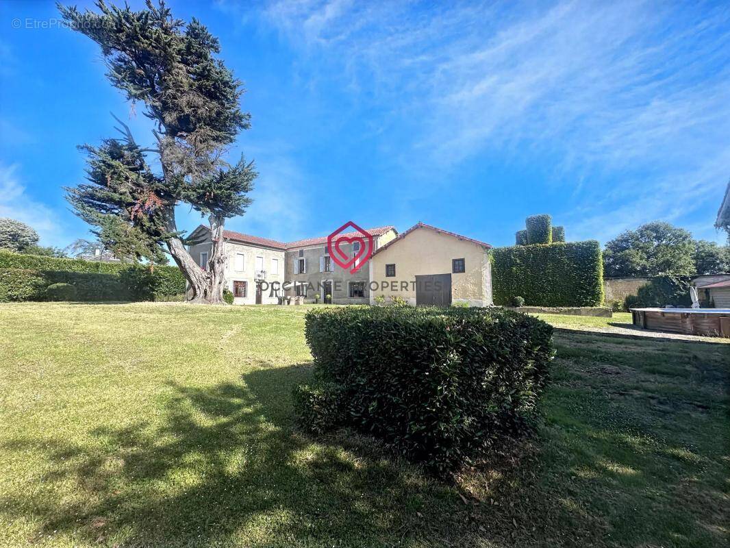 Maison à MIELAN